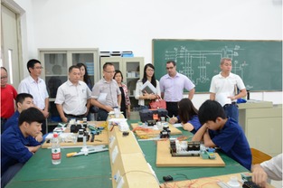 深化校企合作 共筑技術高地 | 東莞宏大電器攜手德國美諾技術人員赴我院參觀交流